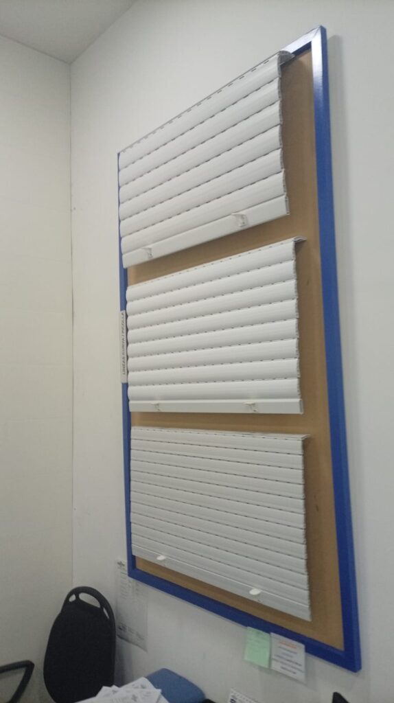 persiana enrollable con reparación completa